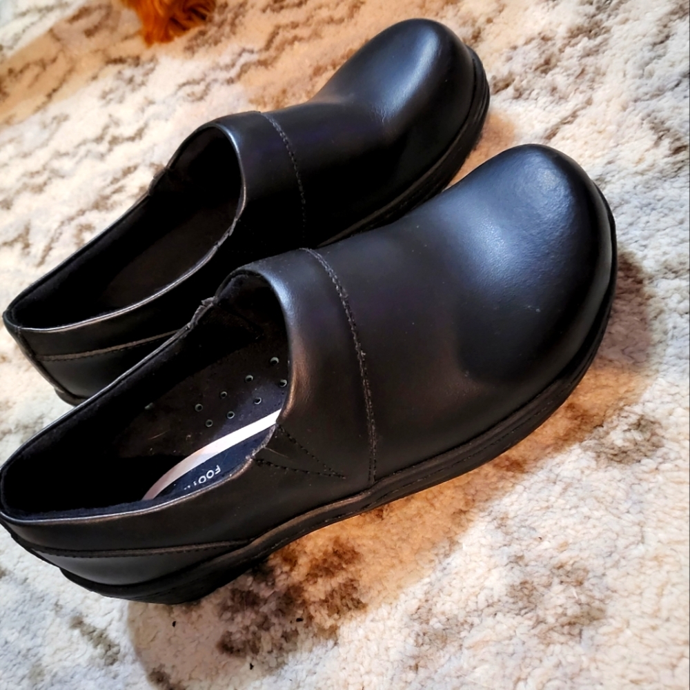 Black Mission Klogs
